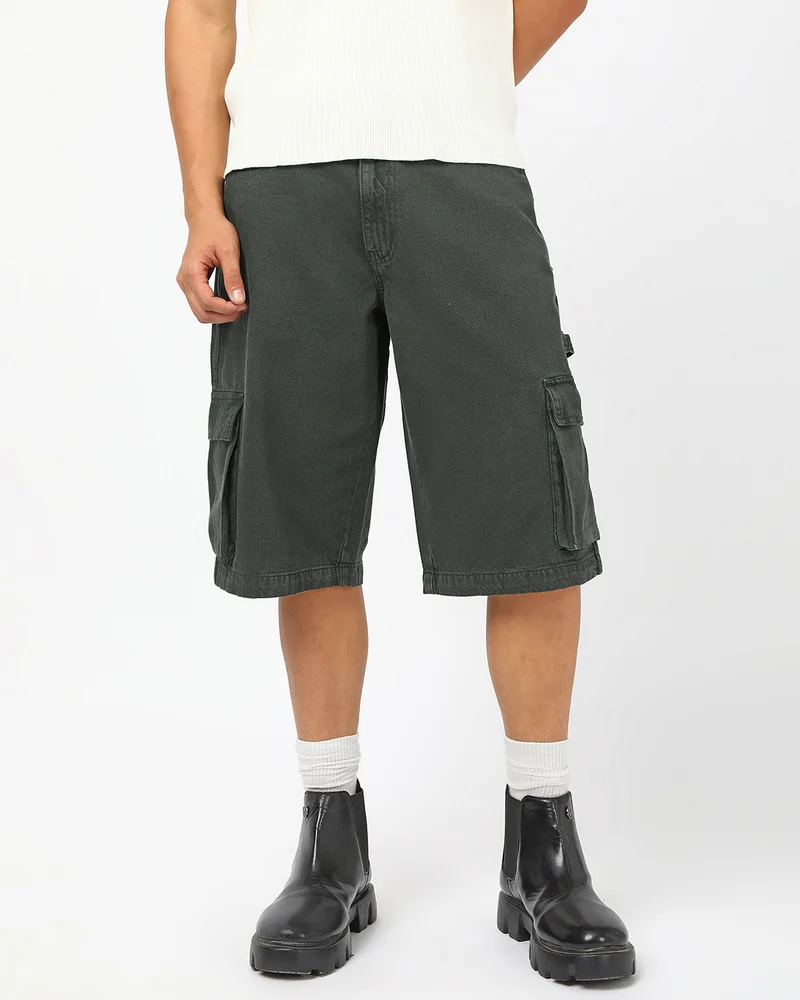 bewakoof Men's Dark Olive Green Washed Baggy Fit Cargo Carpenter Shorts